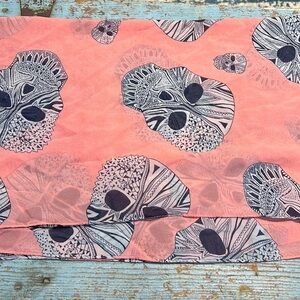 Collezione Pink and Blue Skull Scarf